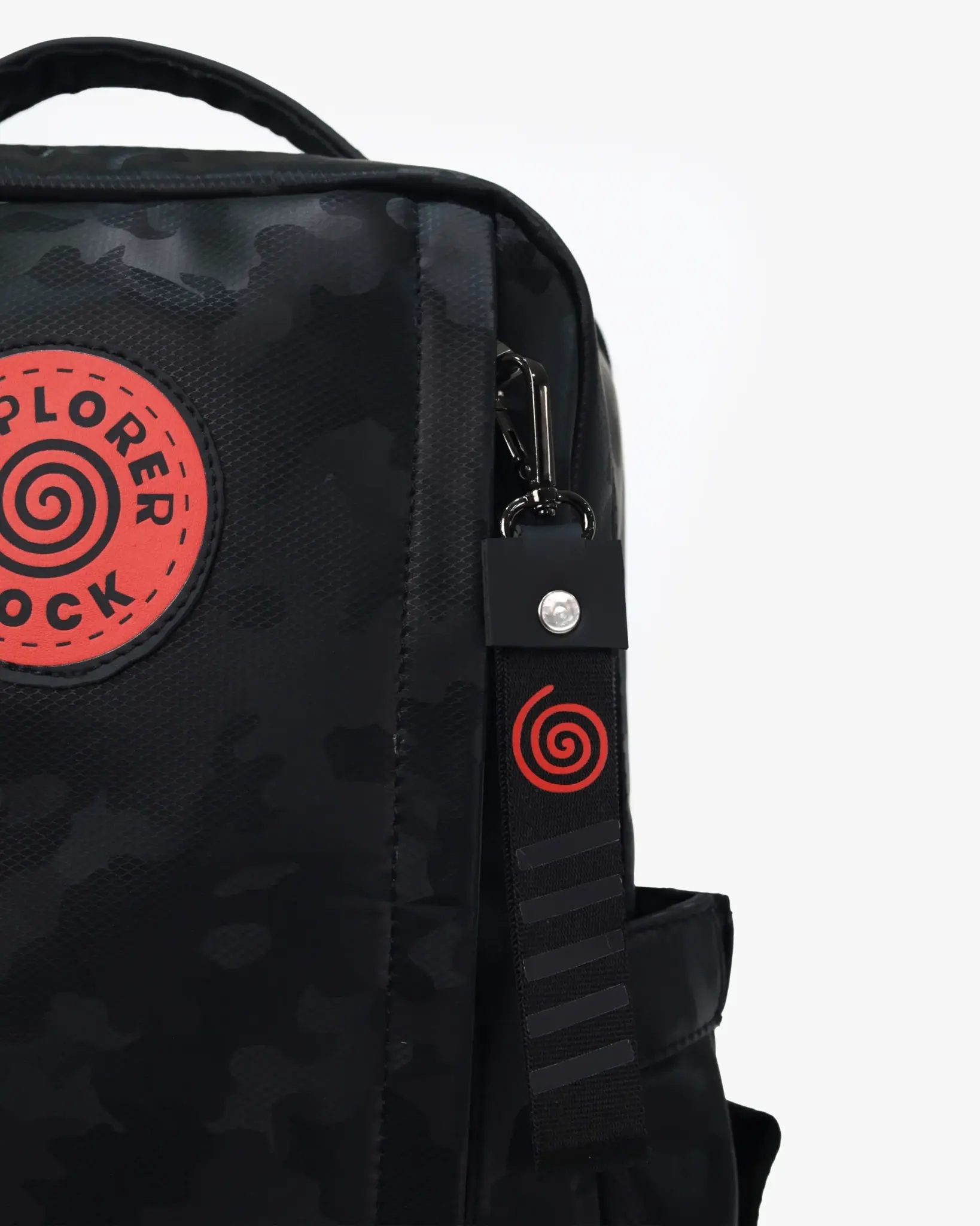 Explorer Seal Negro Detalle