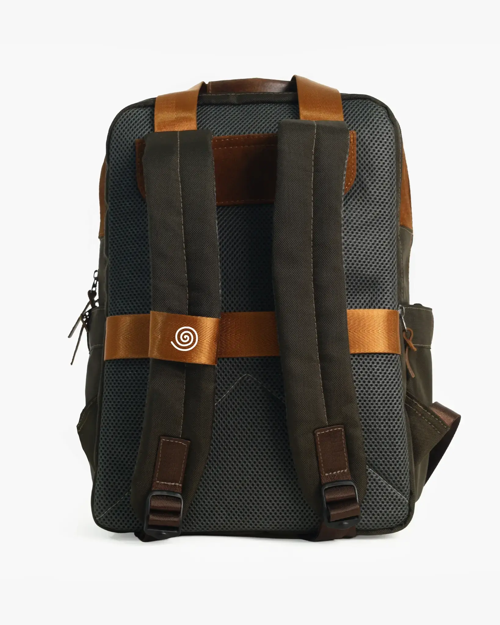 Kairos Nubuk Cafe Espalda