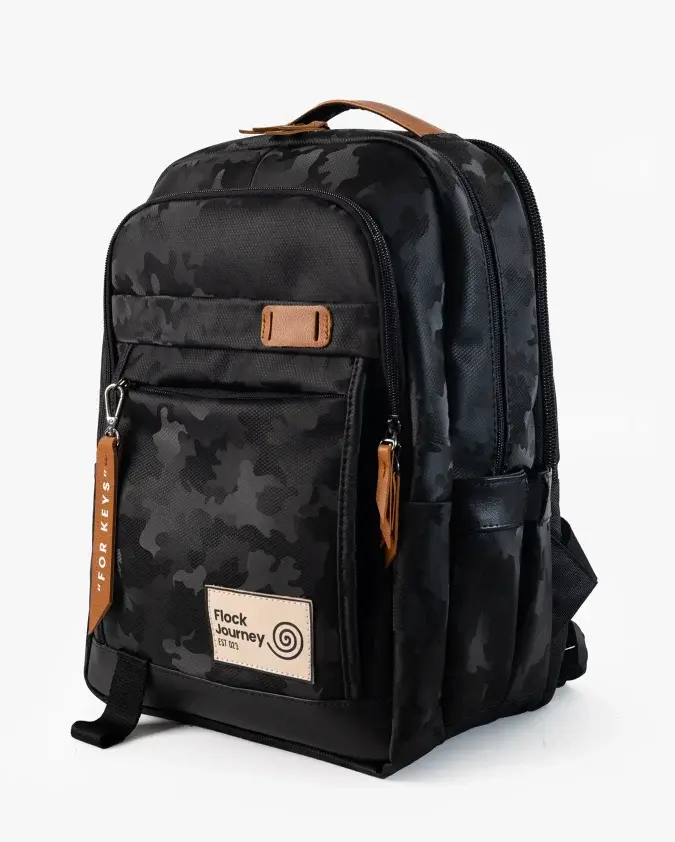 Morral Traveler Camo Negro Perfil