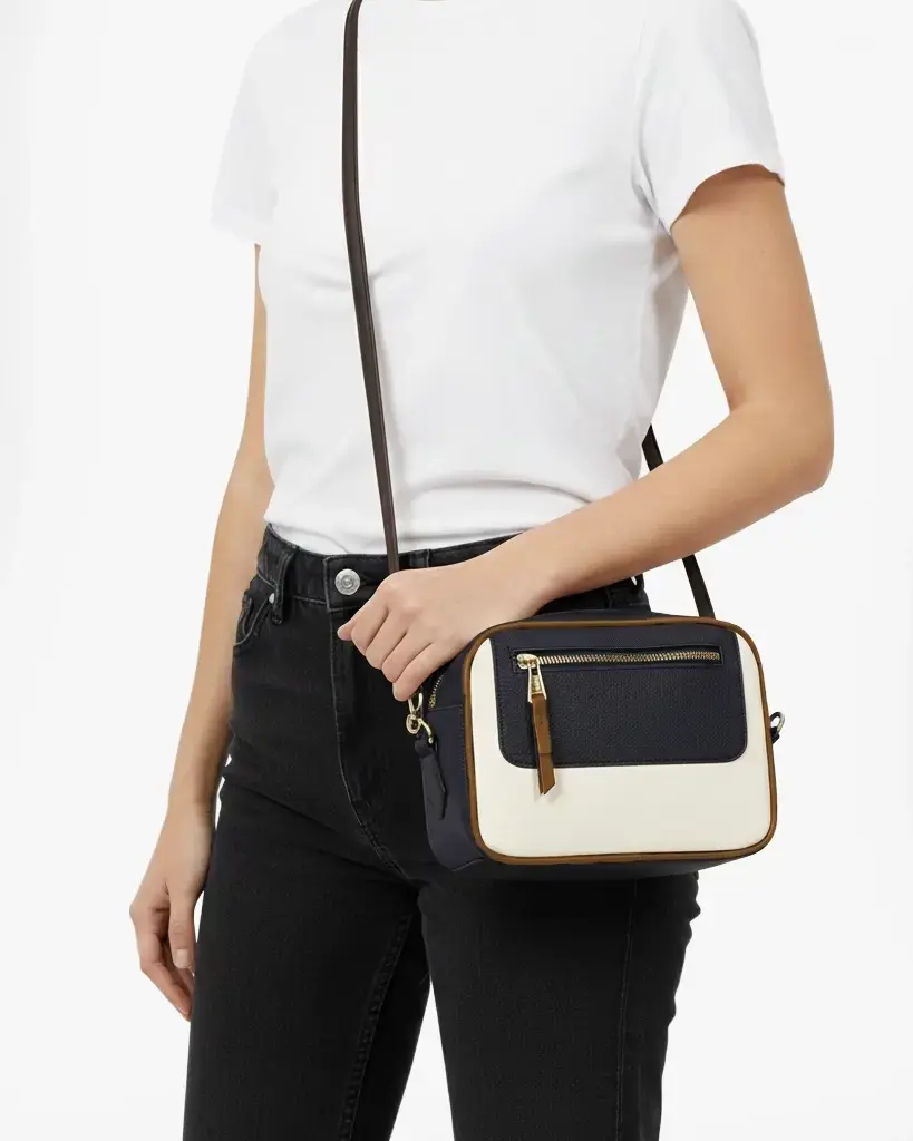 Minitec Terra Negro Modelo