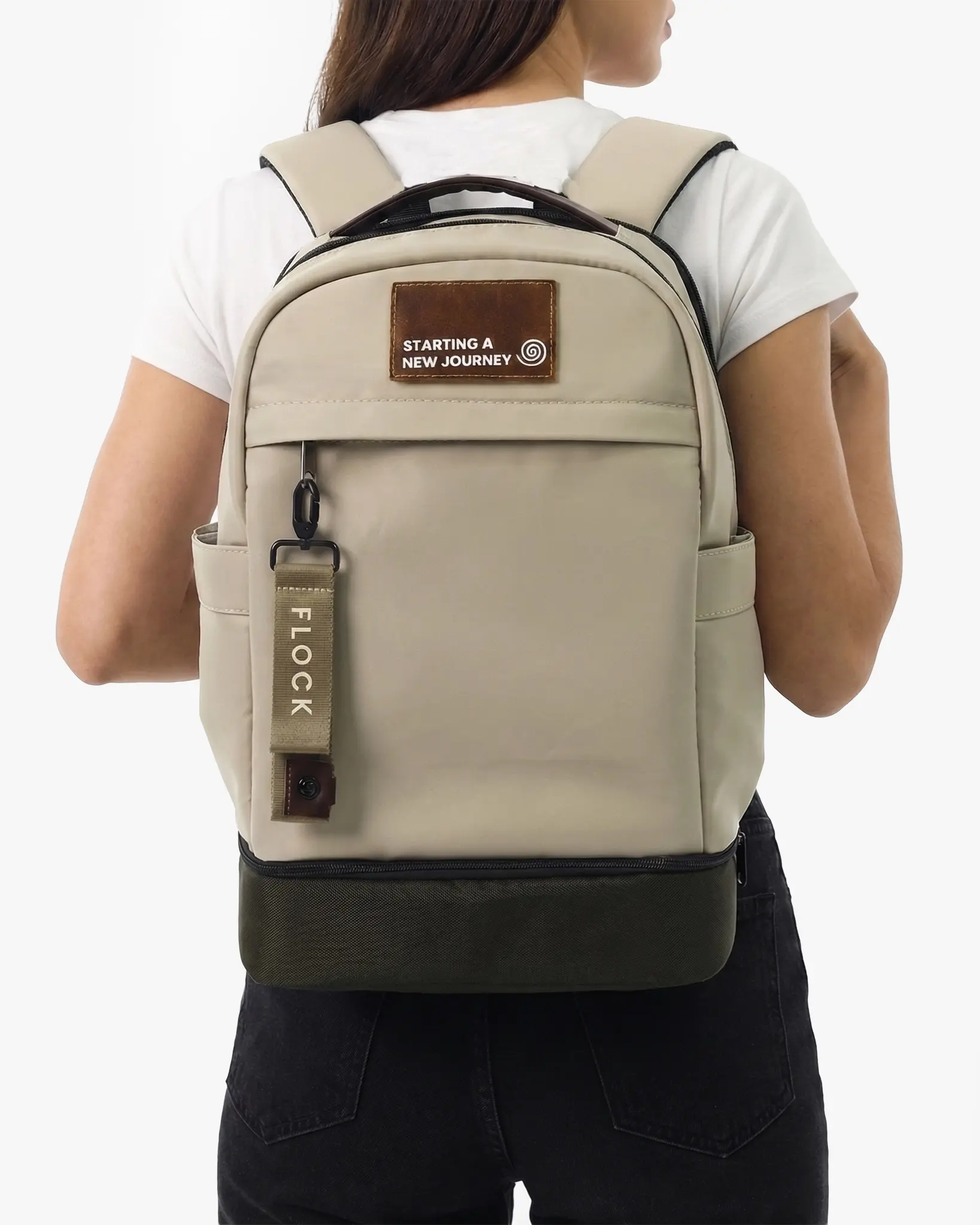 Journey Croma Beige Modelo Mujer