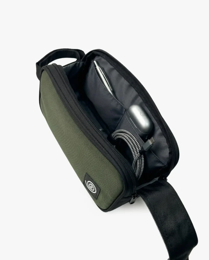 Neceser Carry Essential Verde Interior